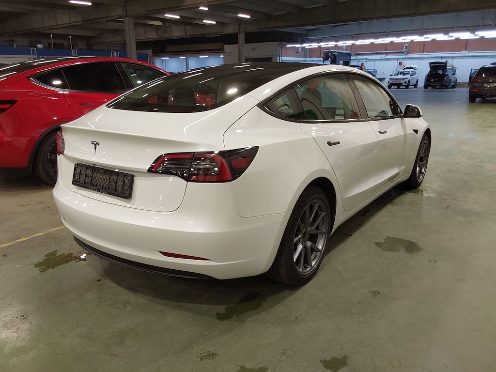 Foto 5 van Tesla Model 3