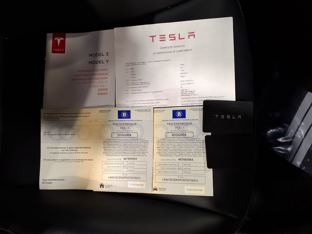 Foto 15 van Tesla Model Y