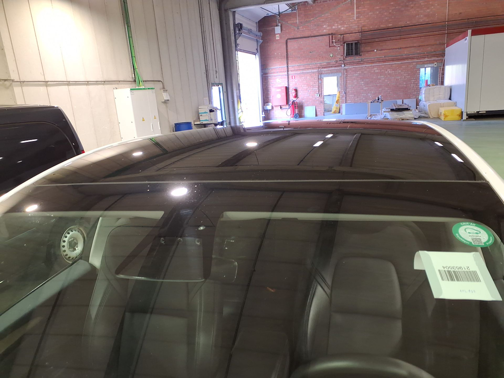 Foto 19 van Tesla Model Y
