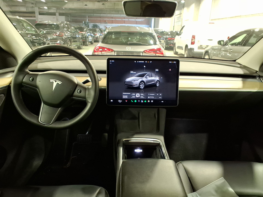 Foto 7 van Tesla Model Y