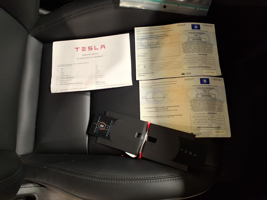 Foto 15 van Tesla Model Y