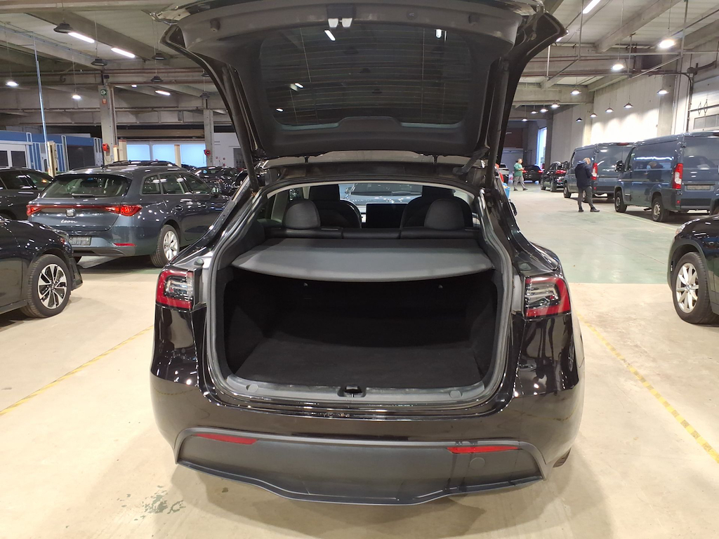 Foto 4 van Tesla Model Y