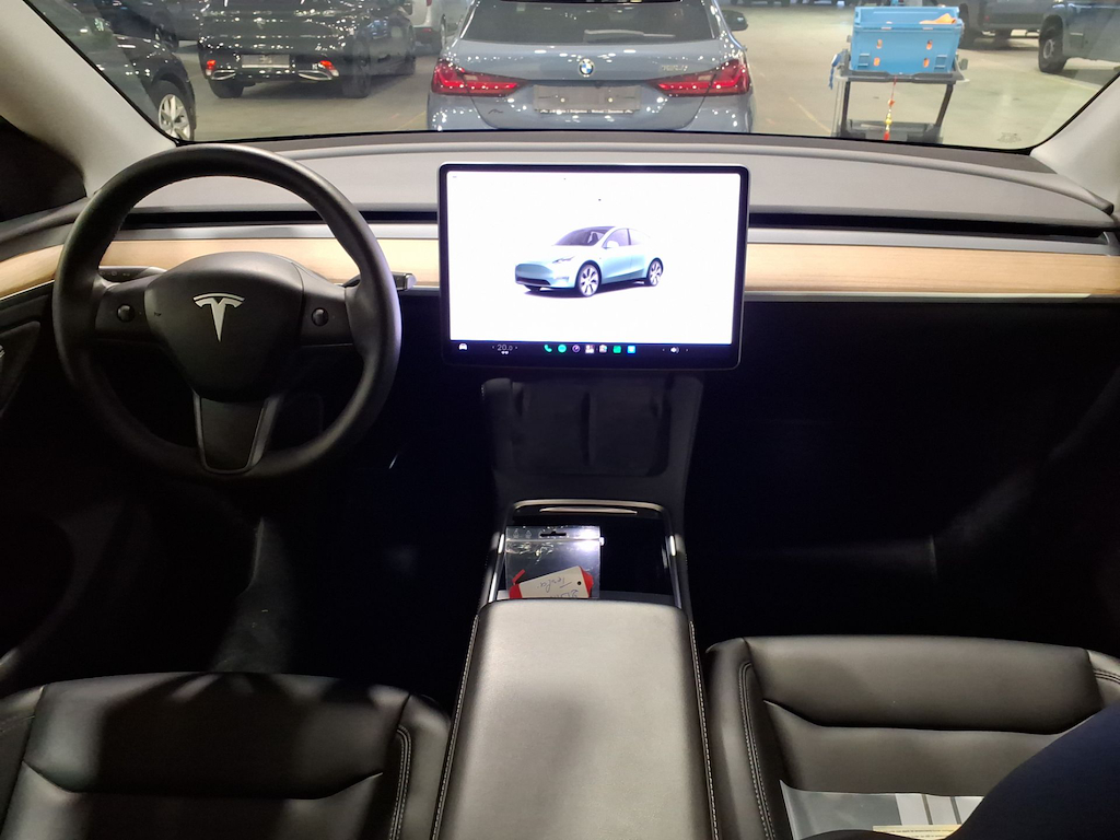 Foto 6 van Tesla Model Y