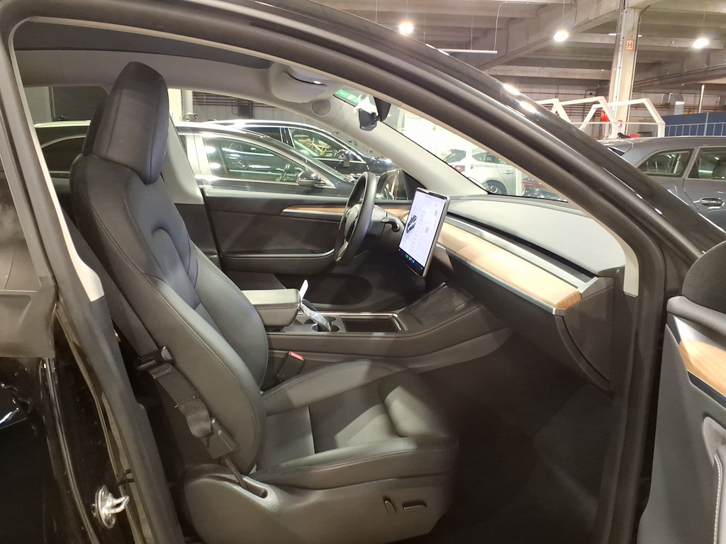 Foto 7 van Tesla Model Y