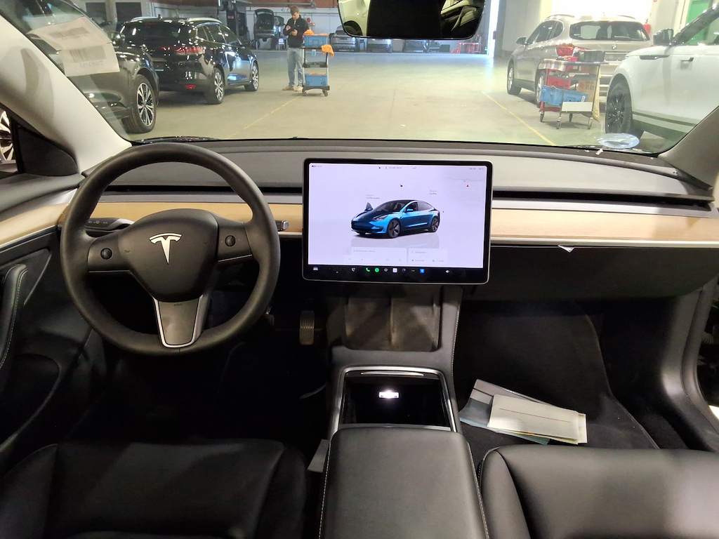 Foto 6 van Tesla Model 3