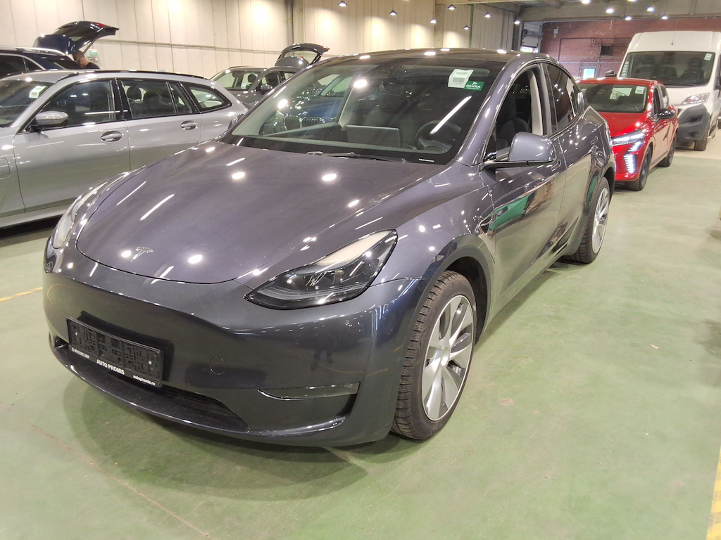 Tesla Model Y BEV LONG RANGE AUTO 4WD