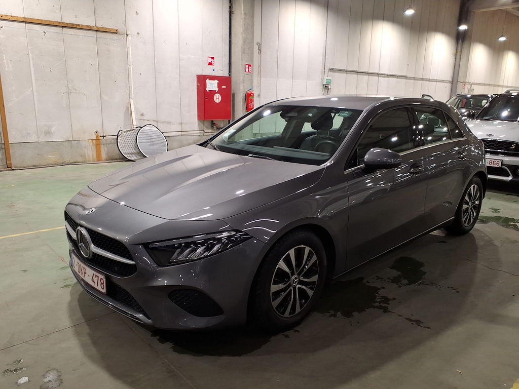MERCEDES-BENZ A-CLASS 2.0 A 180 D BUSINESS LINE DCT