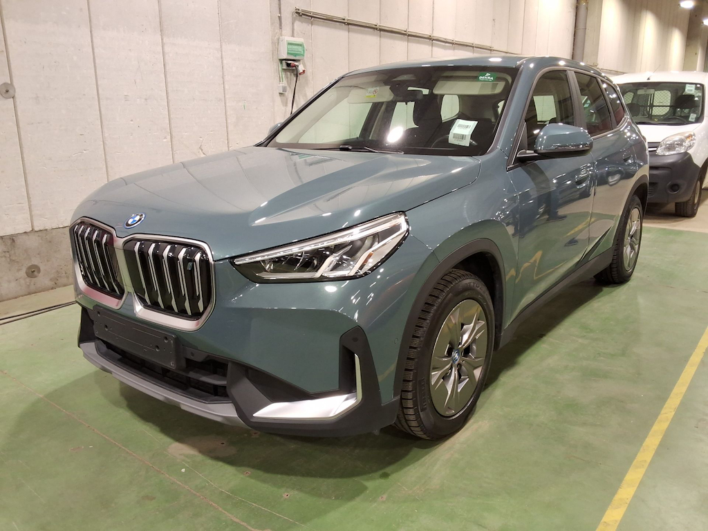 BMW iX1 BEV 67KWH XDRIVE30 (200KW) 4WD AUTO