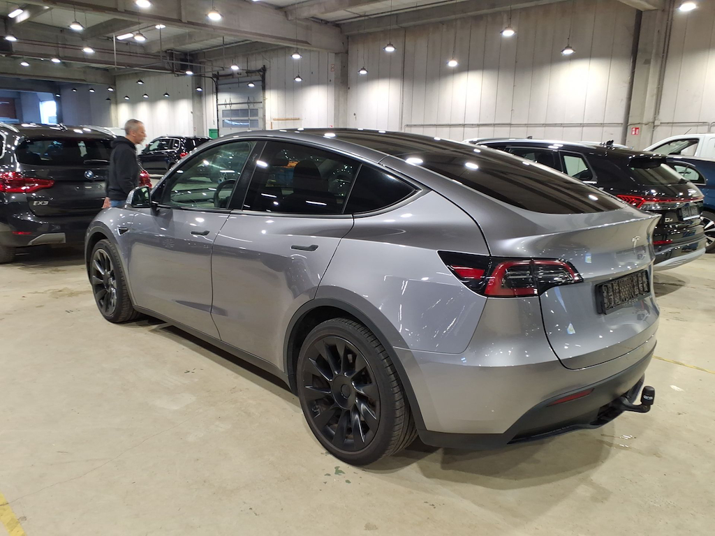 Foto 3 van Tesla Model Y