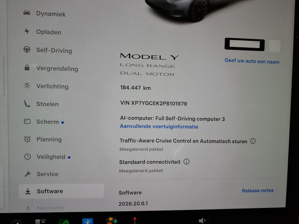 Foto 10 van Tesla Model Y