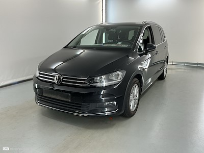 VOLKSWAGEN TOURAN 2022 — авто из Европы под ключ