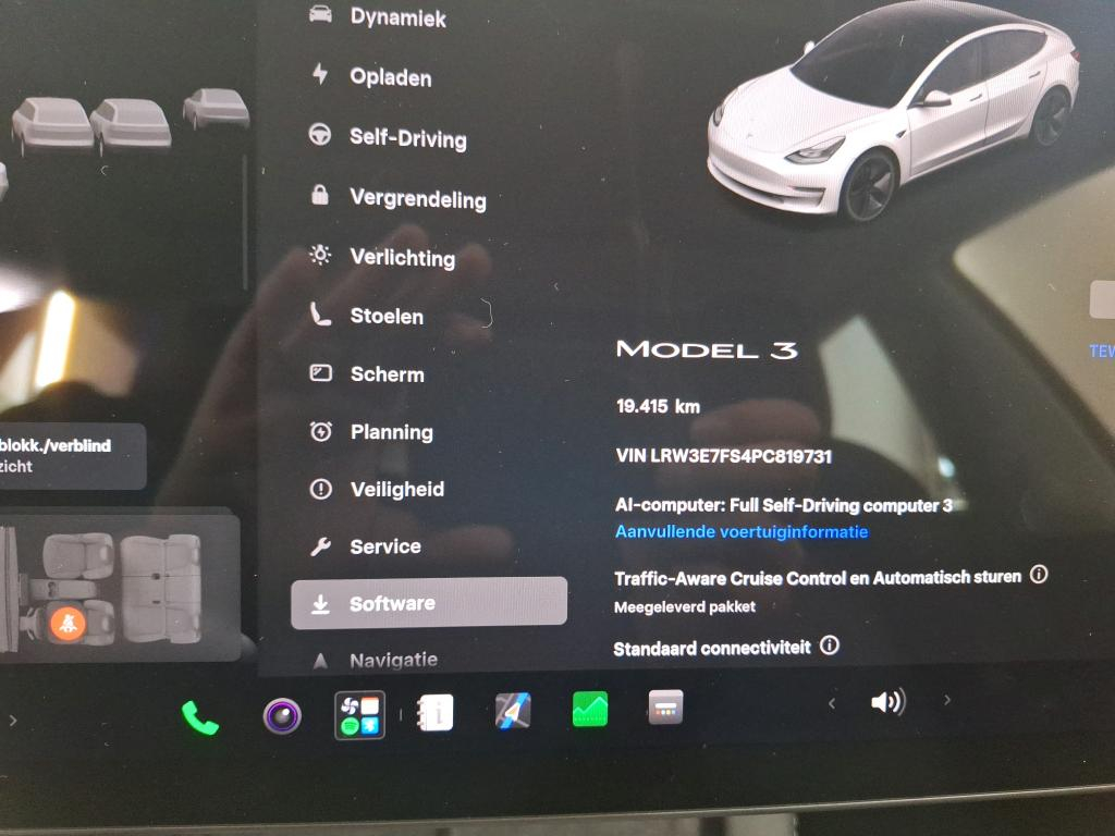 Foto 11 van Tesla Model 3
