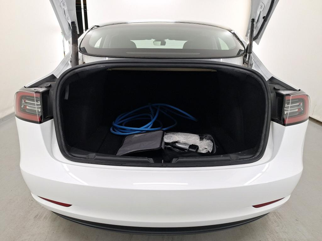 Foto 8 van Tesla Model 3