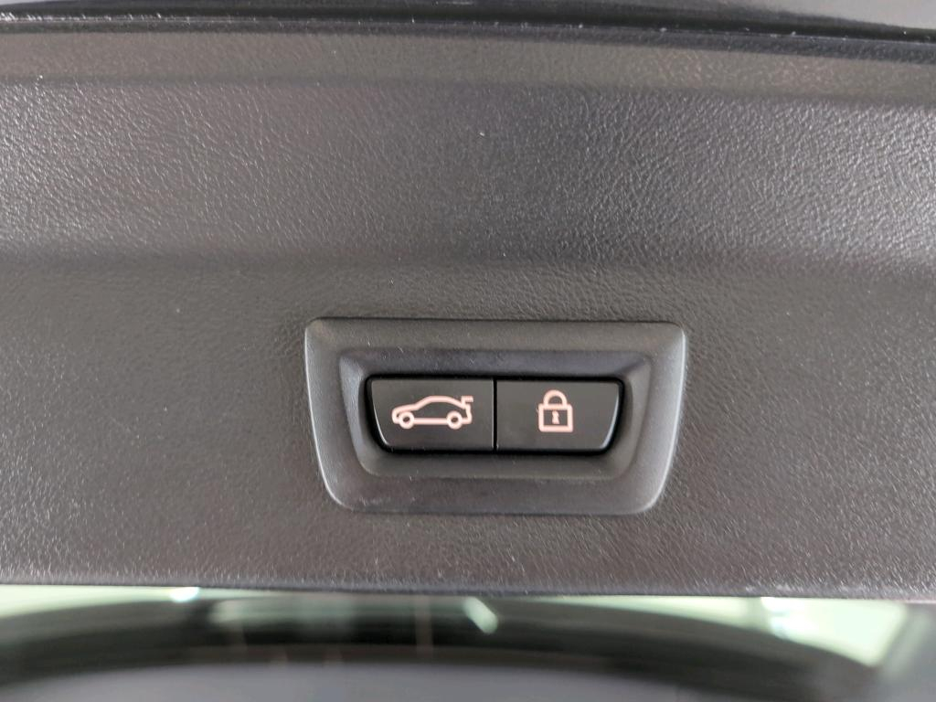 Foto 18 van BMW ix3