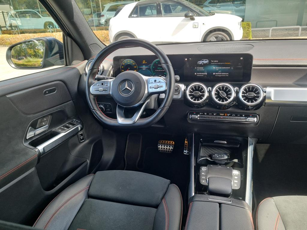Foto 8 van Mercedes EQB