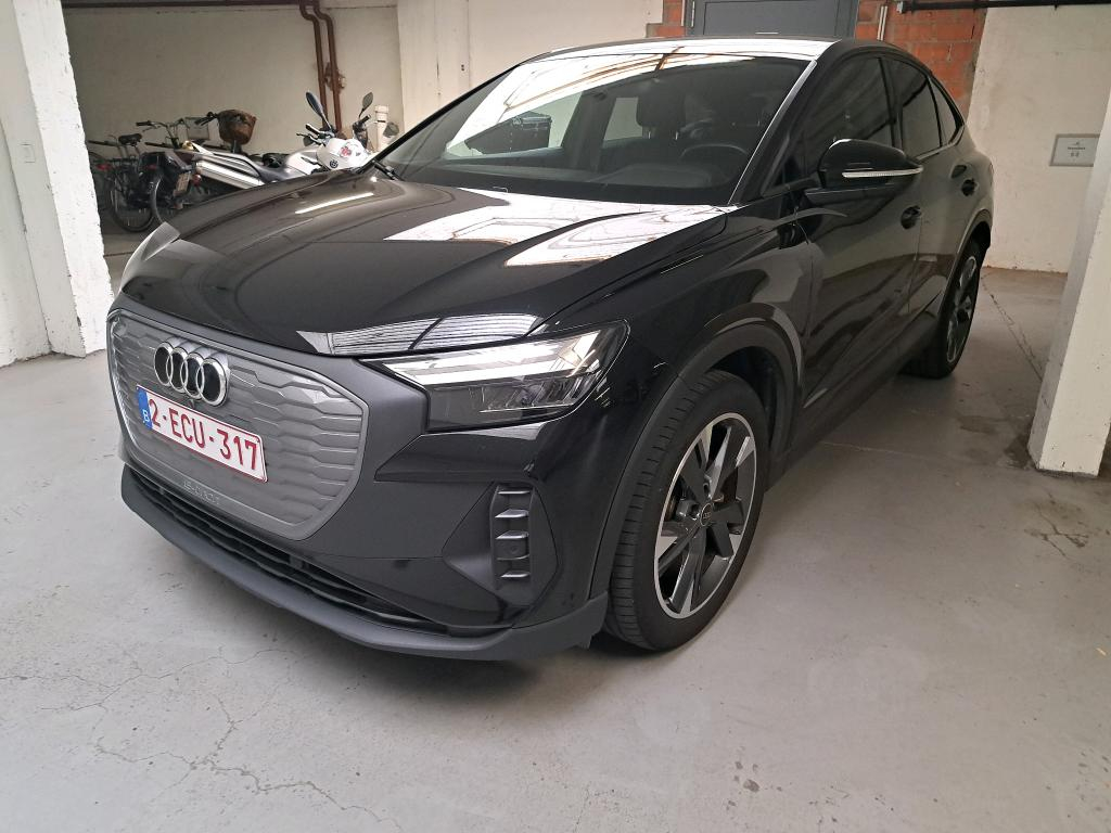 Foto 2 van Audi Q4 Sportback e-tron