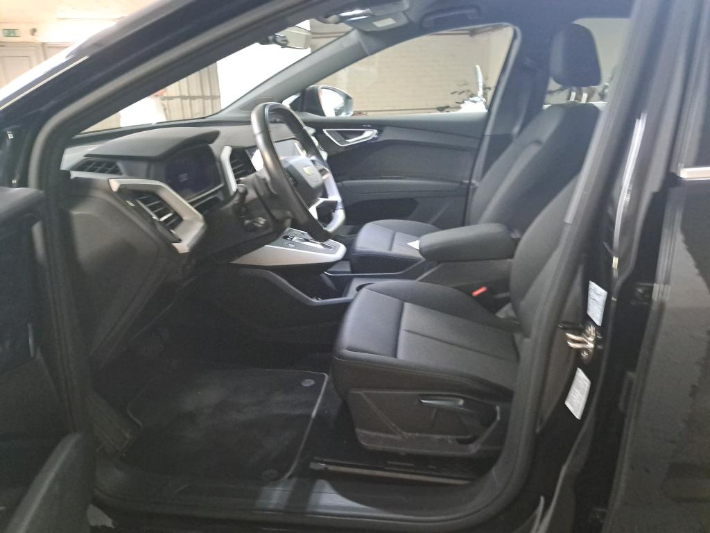 Foto 5 van Audi Q4 Sportback e-tron