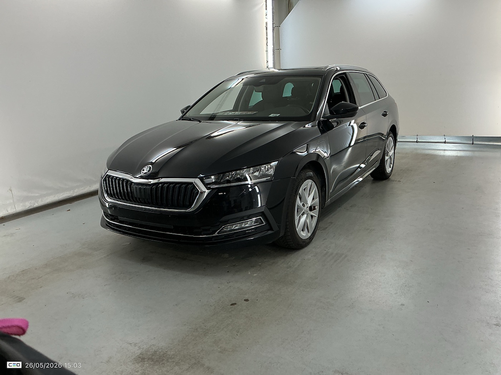 SKODA OCTAVIA COMBI 1.4 TSI PHEV 150KW DSG CLEVER