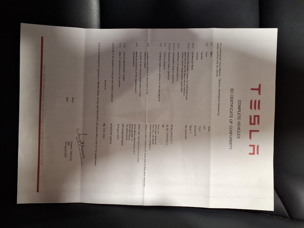 Foto 17 van Tesla Model Y