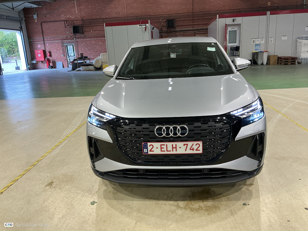 Foto 3 van Audi Q4 Sportback e-tron