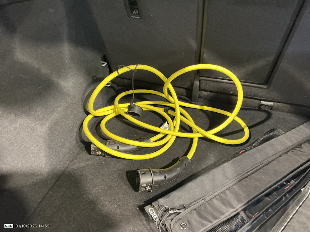 Foto 24 van Audi Q4 Sportback e-tron
