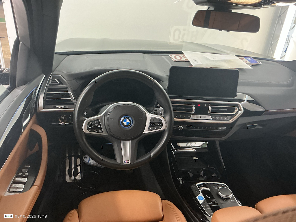 Foto 15 van BMW ix3