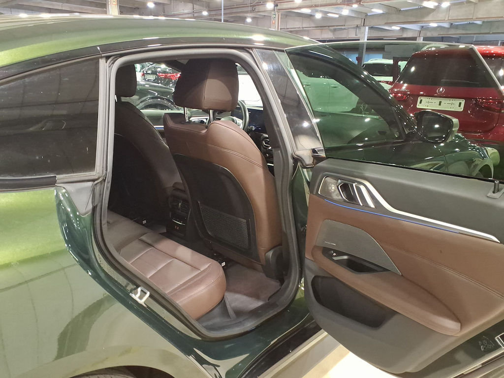 Foto 5 van BMW i4