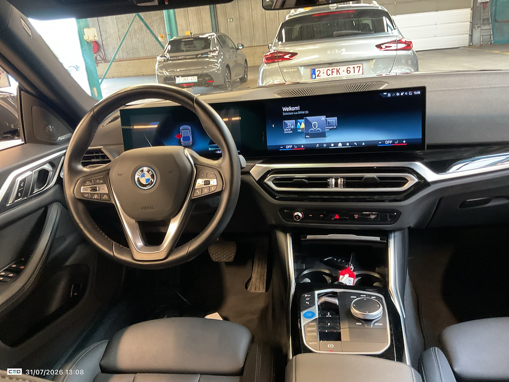 Foto 12 van BMW i4