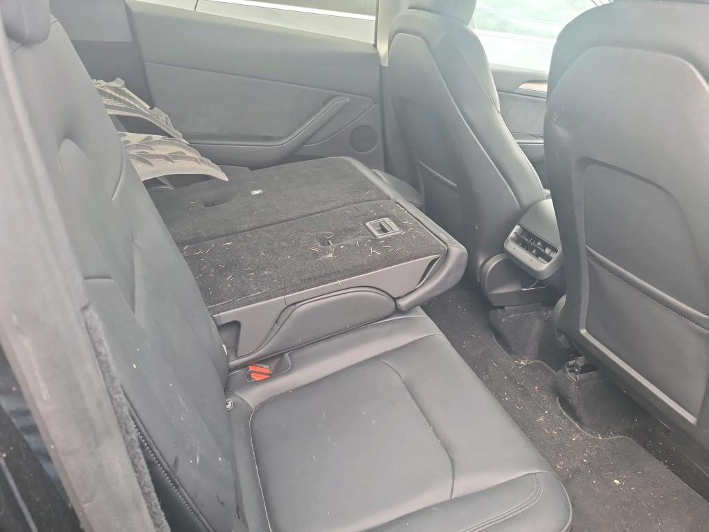 Foto 5 van Tesla Model Y