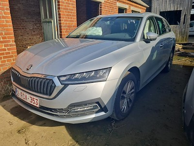 Kaufe SKODA OCTAVIA COMBI bei Ayvens Carmarket