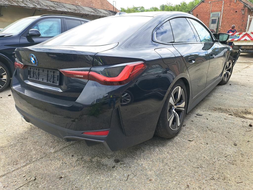 Foto 3 van BMW i4