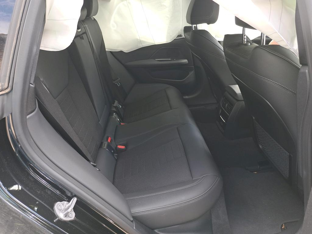 Foto 4 van BMW i4