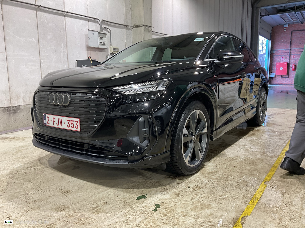 Audi E-tron Q4 SPORTBACK  BEV 82KWH 45 CORPORATE S AUTO
