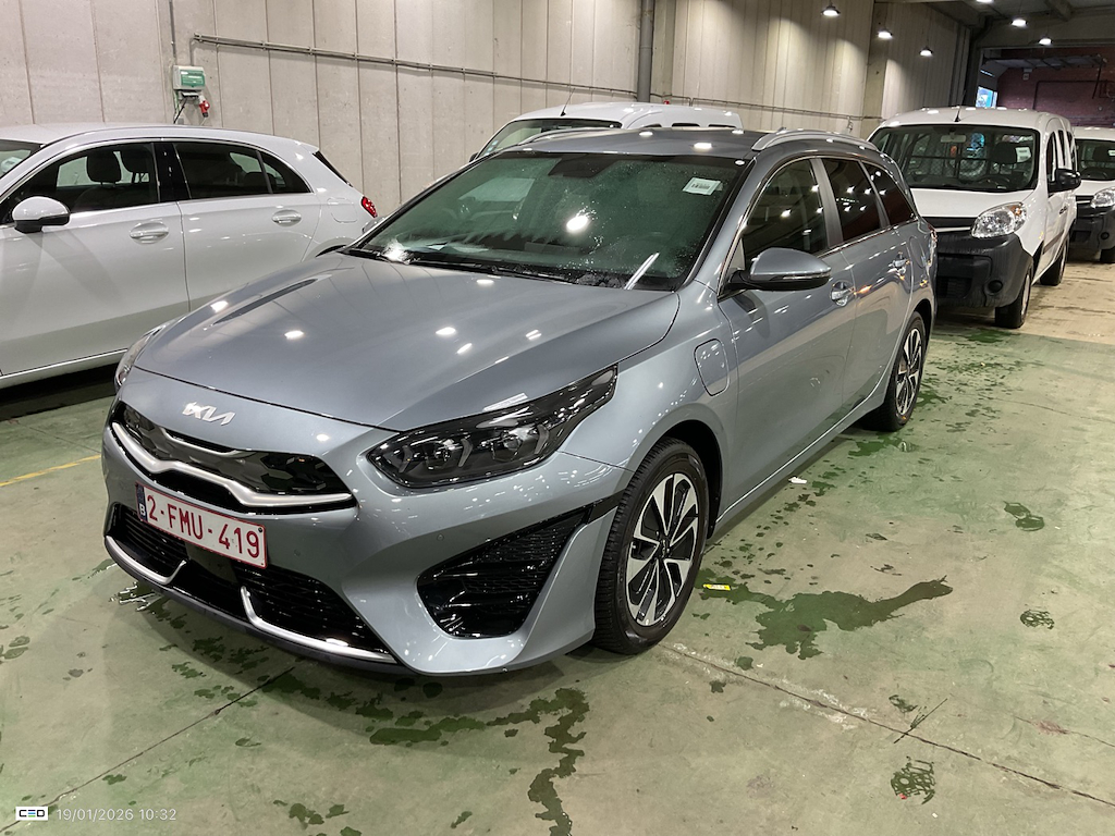 Kia Cee'd SPORTSWAGON 1.6 GDI PHEV BUSINESS LINE DCT