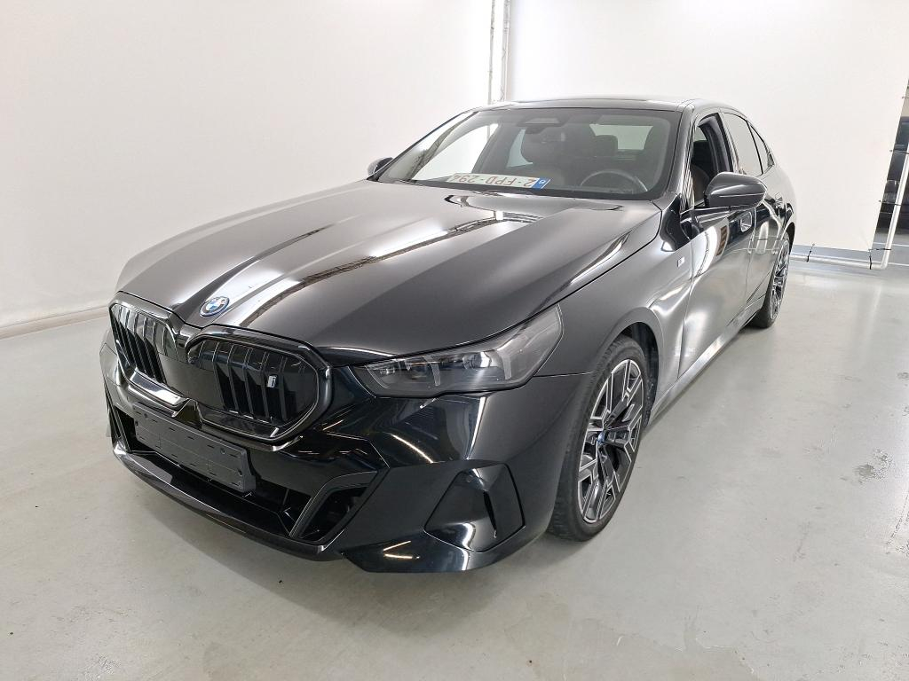 BMW i5 BEV EDRIVE40 250KW
