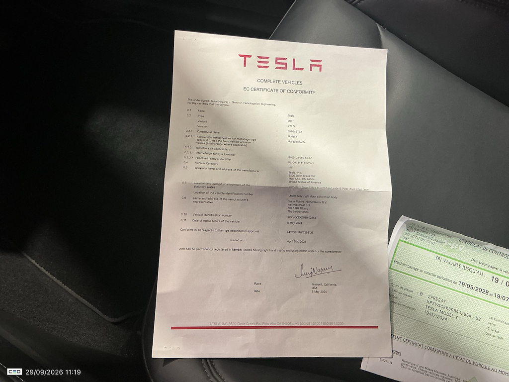 Foto 14 van Tesla Model Y