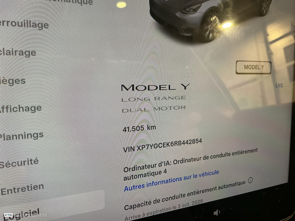 Foto 18 van Tesla Model Y