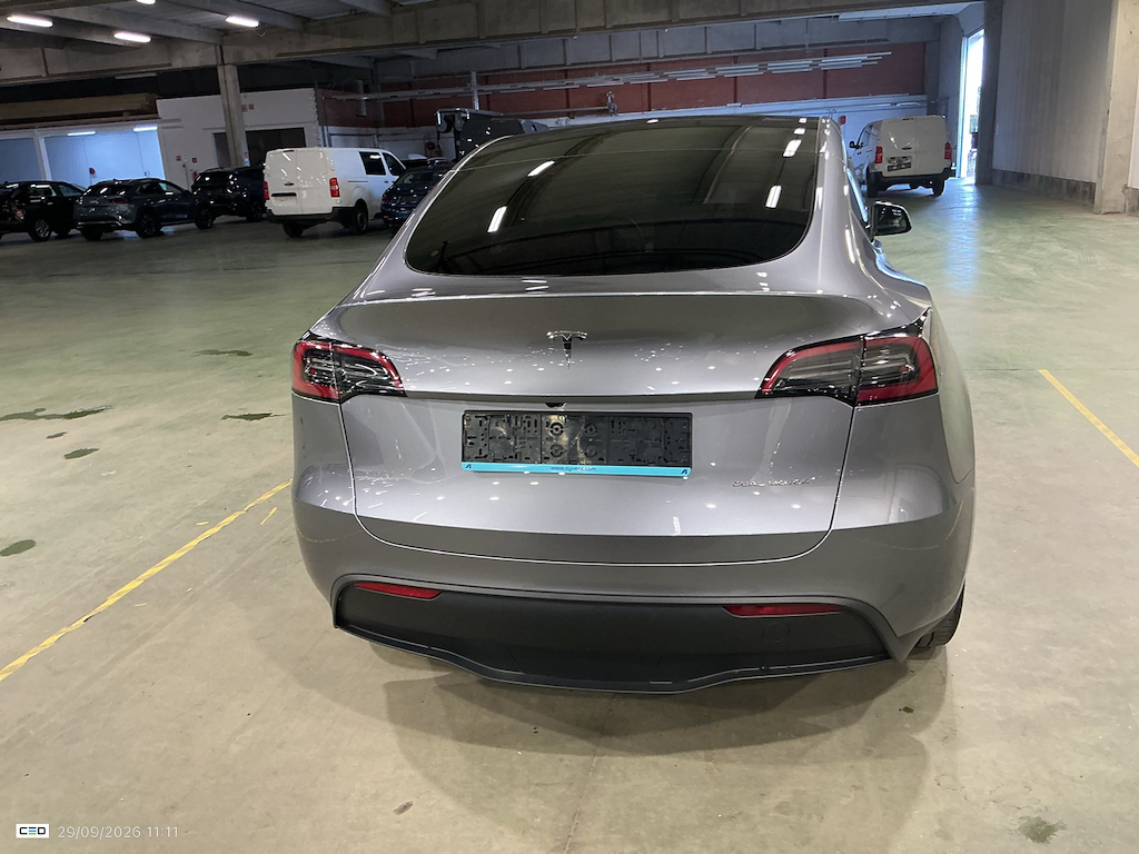 Foto 6 van Tesla Model Y
