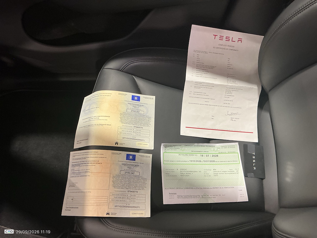 Foto 9 van Tesla Model Y