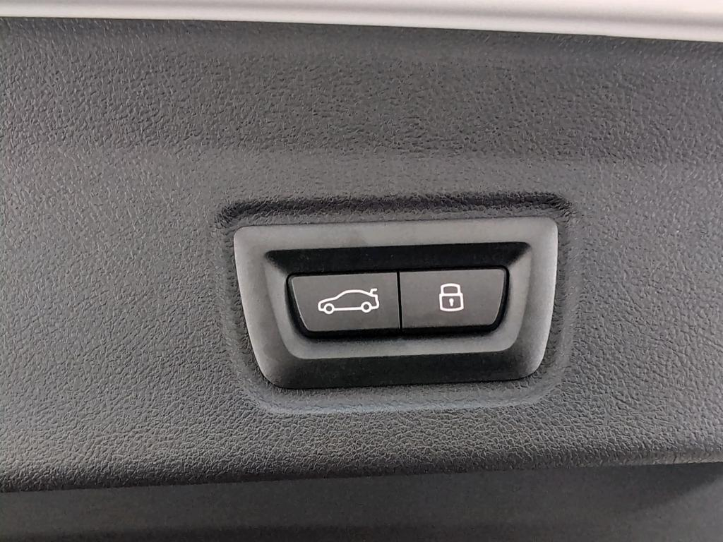 Foto 17 van BMW i4