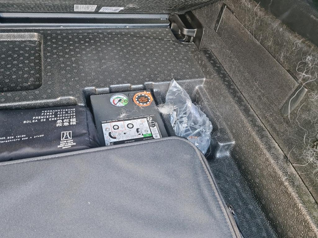 Foto 11 van Mercedes EQB
