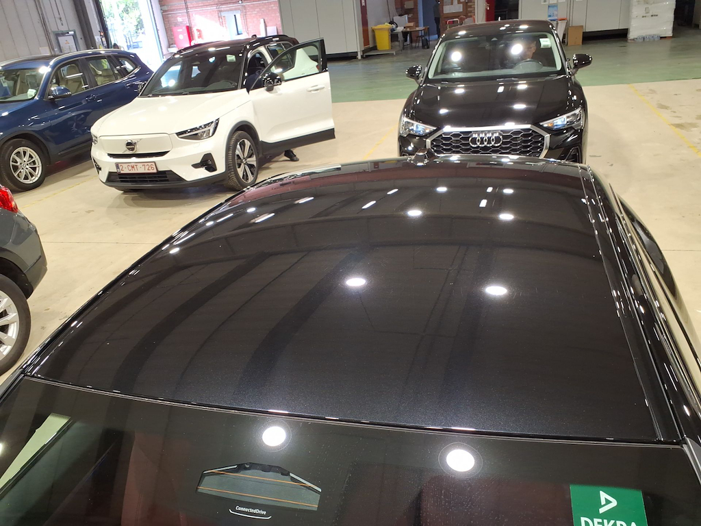 Foto 18 van BMW i4
