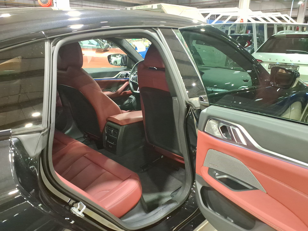 Foto 6 van BMW i4