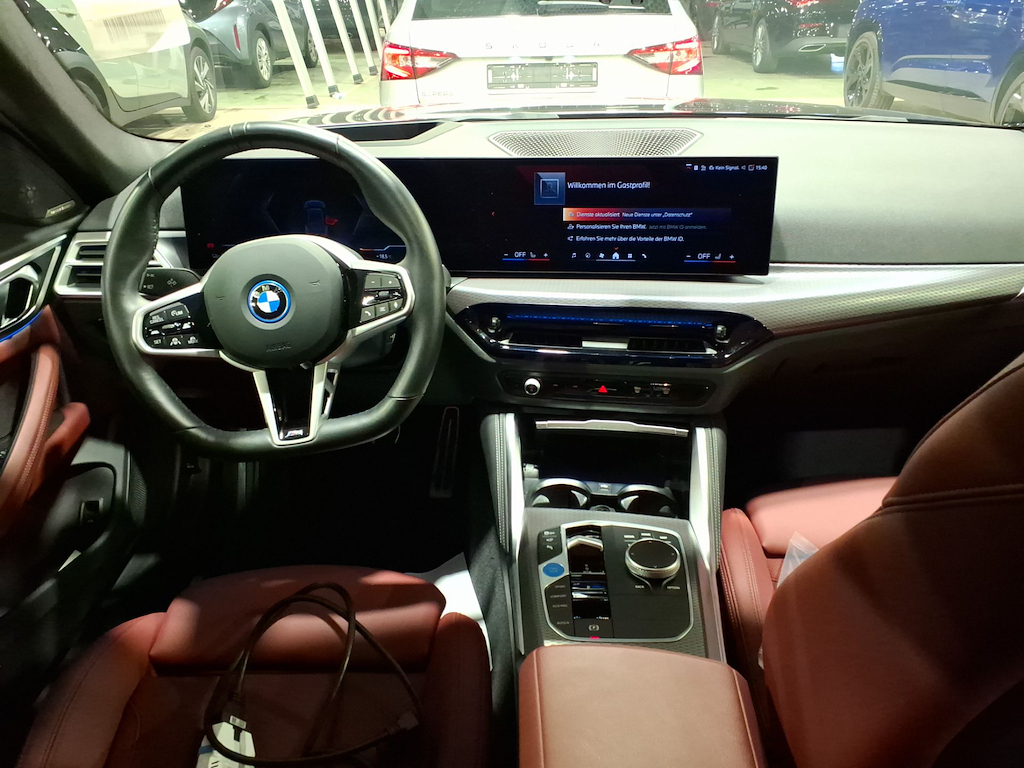 Foto 7 van BMW i4