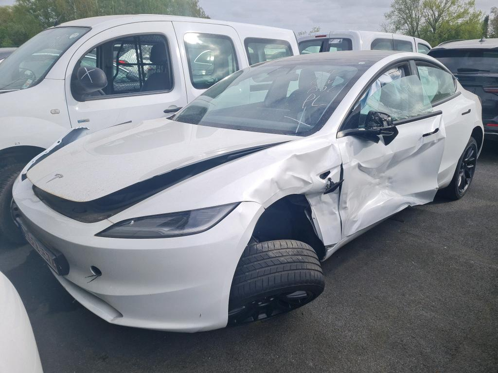 Tesla Model 3 BEV RWD AUTO