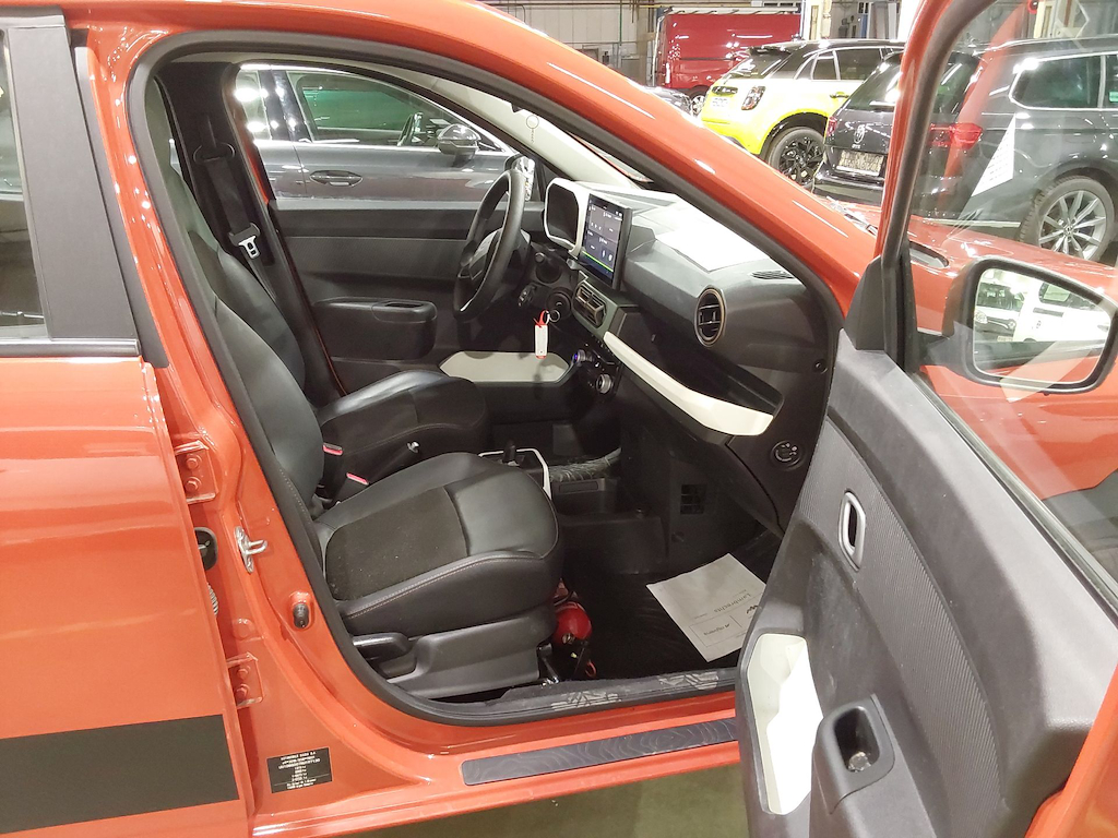 Dacia Spring BEV 27KWH 65HP EXTREME | AVCars