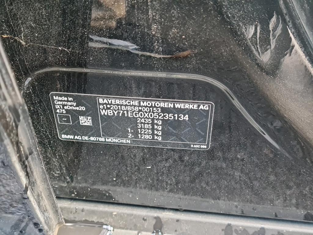 Foto 7 van BMW ix1