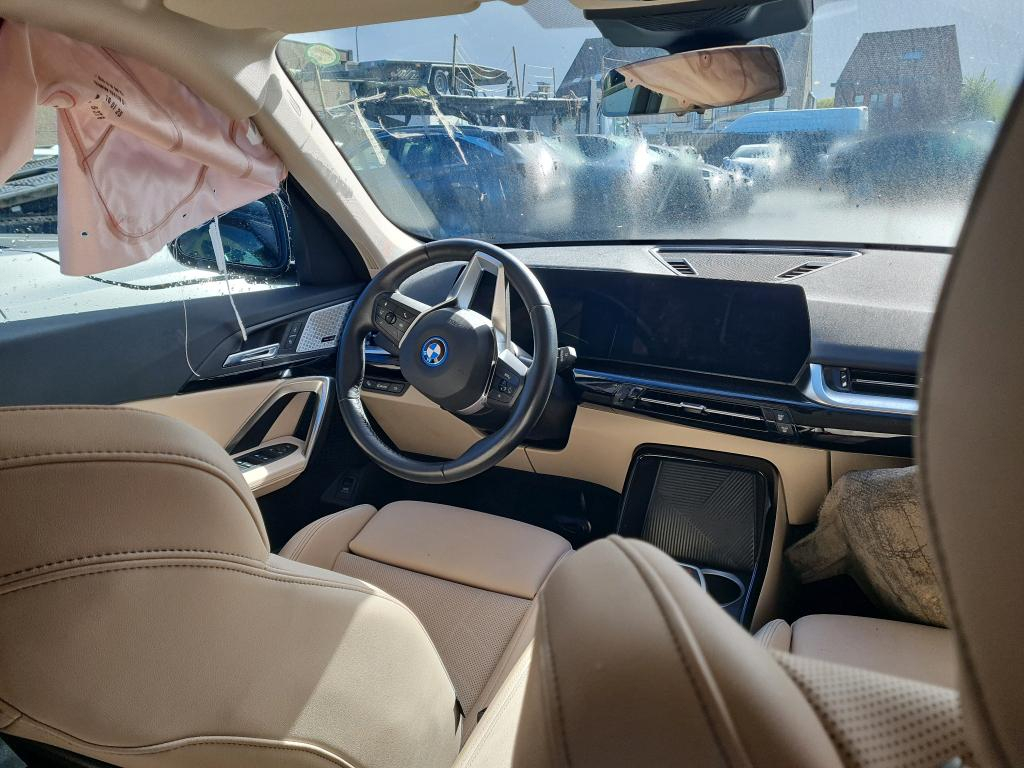 Foto 4 van BMW ix1