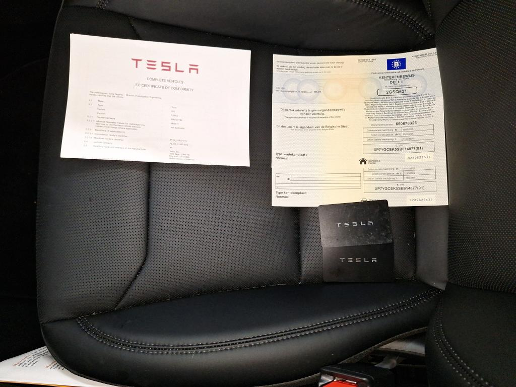 Foto 13 van Tesla Model Y