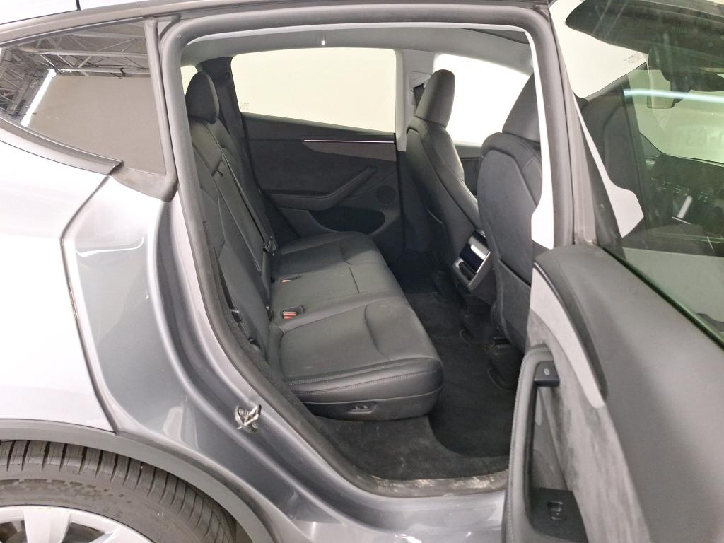 Foto 7 van Tesla Model Y